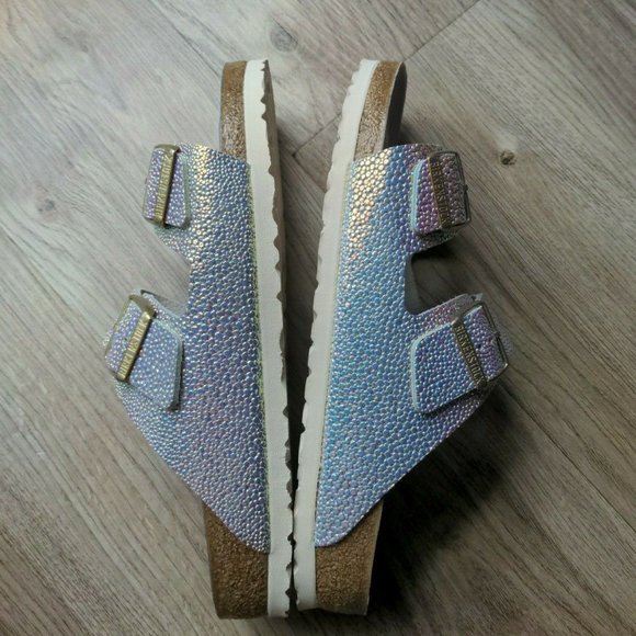 Birkenstock Arizona Pearl Iridescent Sandals - Picture 11 of 12